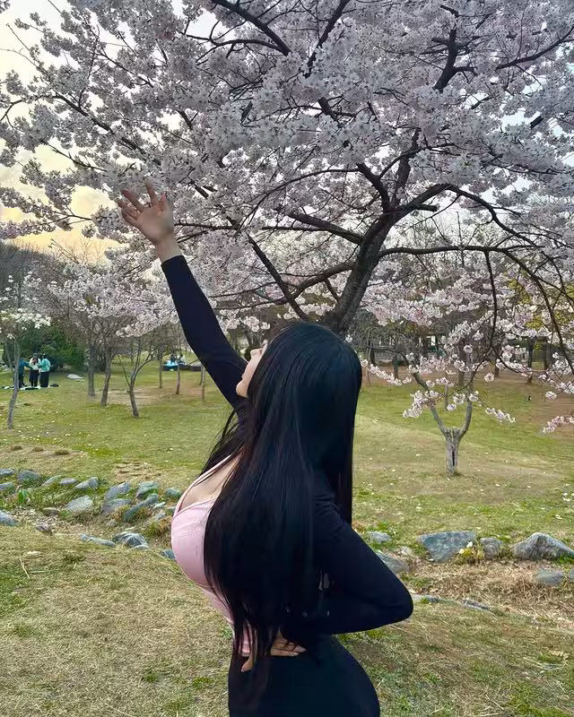 Mỹ Nữ Hàn Quốc ykinseoul Ngực Khủng Show ablum